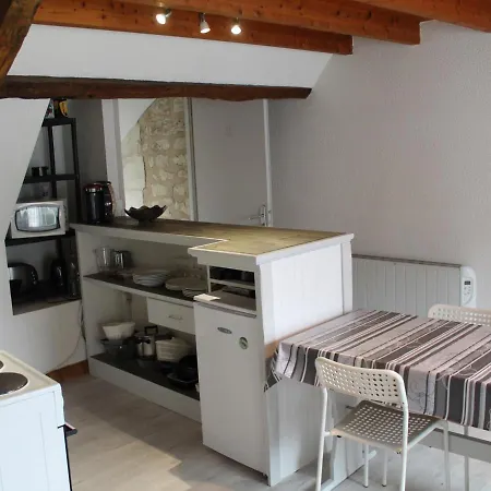 Studio La Roche-posay, 1 Piece, 4 Personnes - Fr-1-541-58 Daire